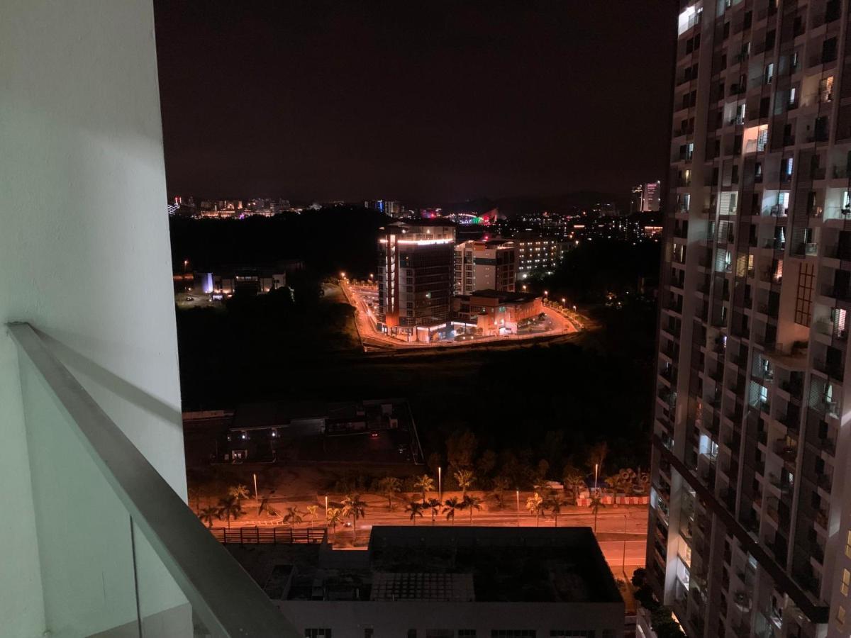 Cosy Studio Netflix Selfcheckin Cyberjaya 2 Exterior photo