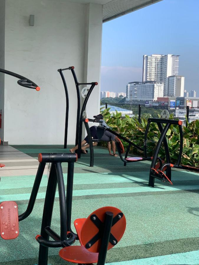 Cosy Studio Netflix Selfcheckin Cyberjaya 2 Exterior photo